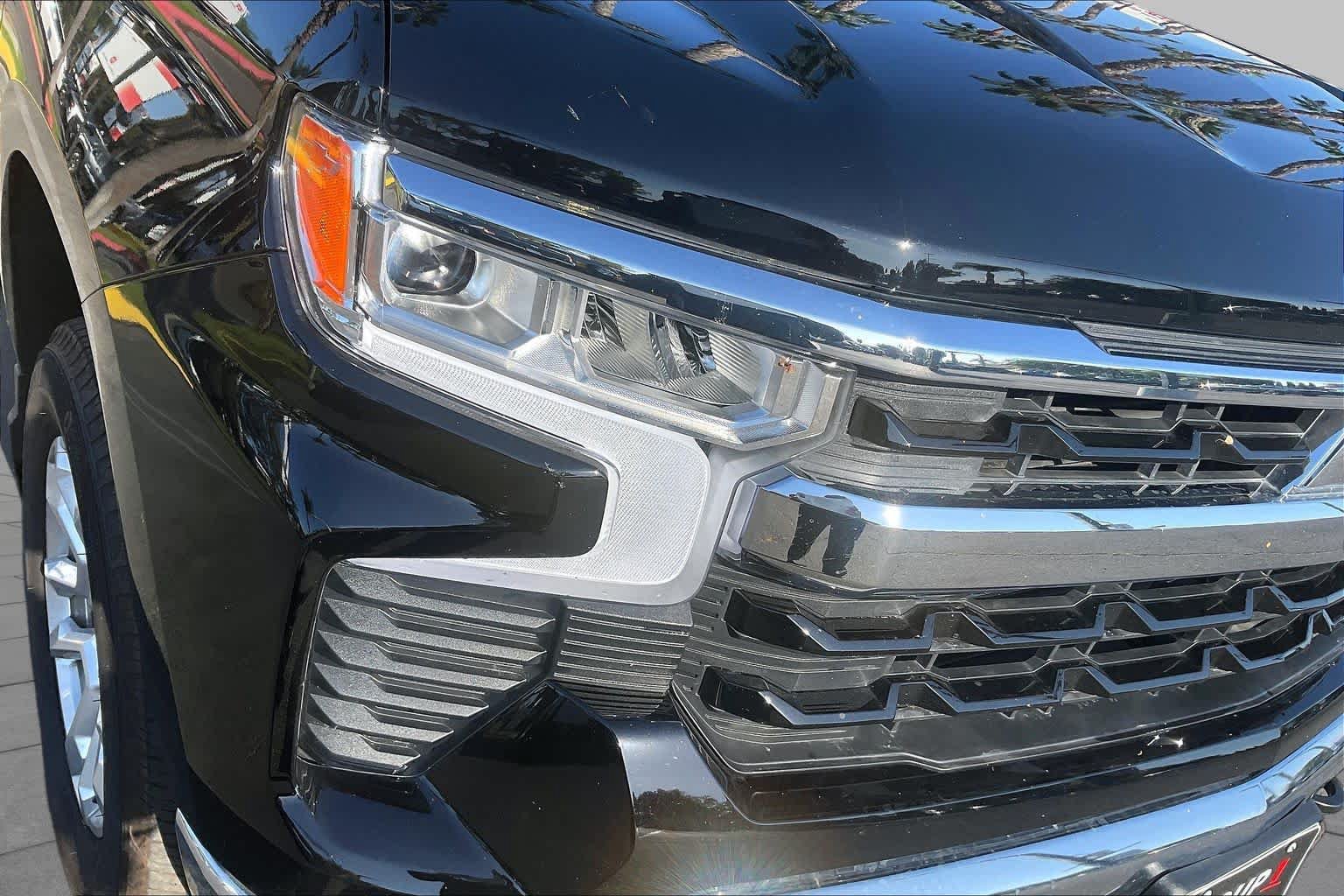 Used 2026 Chevrolet Silverado 1500 LT AWD/4WD image 27