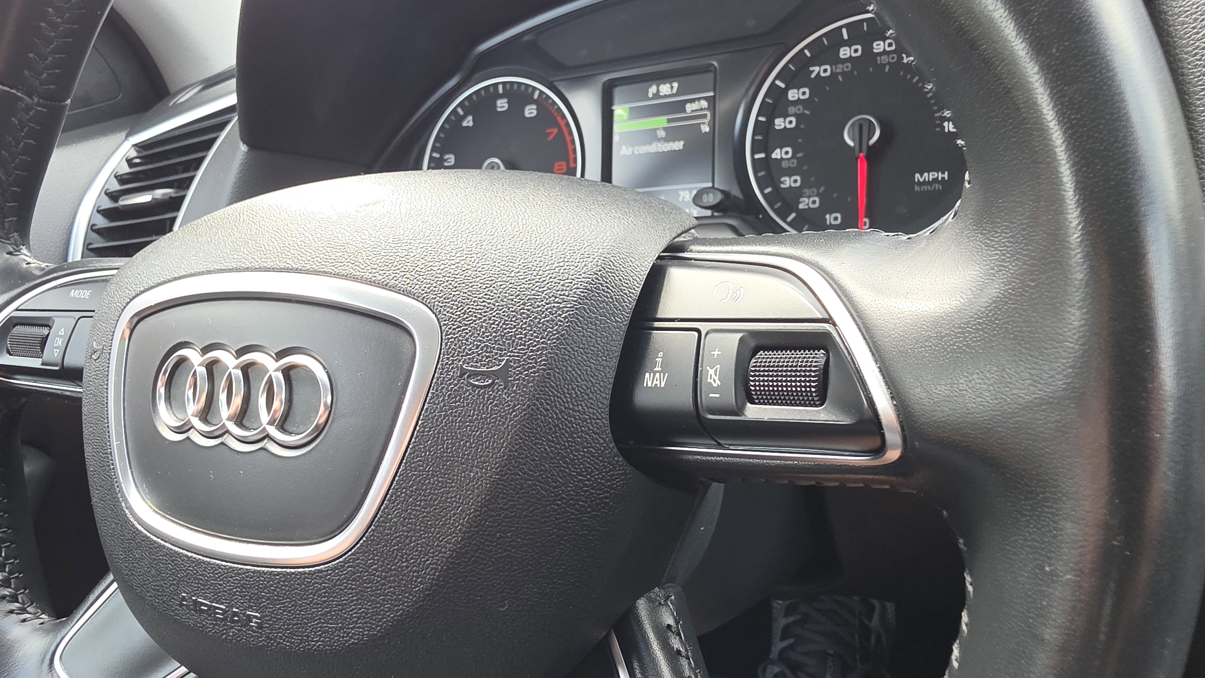 Used 2016 Audi Q5 2.0T Premium Plus image 41