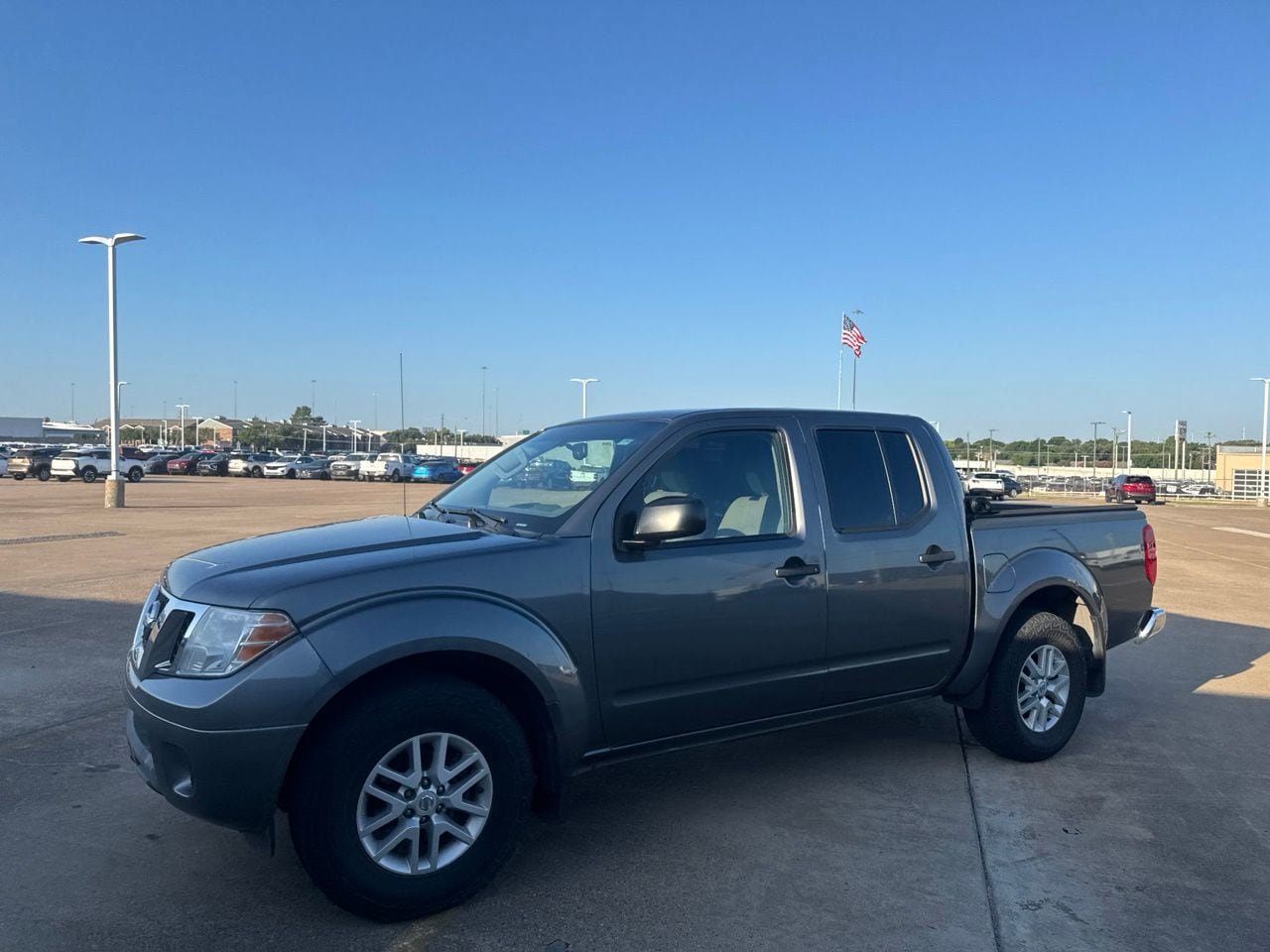 Used 2019 Nissan Frontier SV w/ Value Truck Package RWD image 9