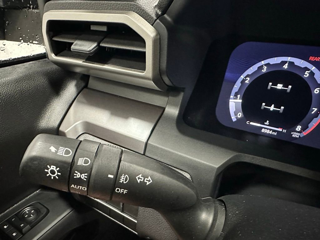 Used 2025 Toyota Tacoma TRD Sport AWD/4WD image 21