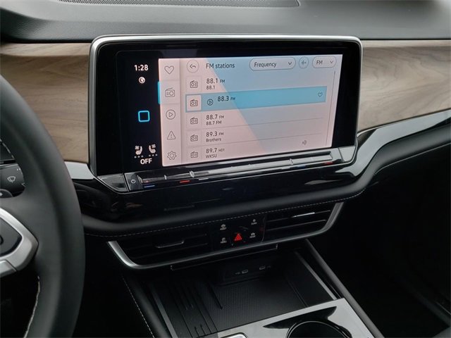 New 2026 Volkswagen Atlas SE image 10