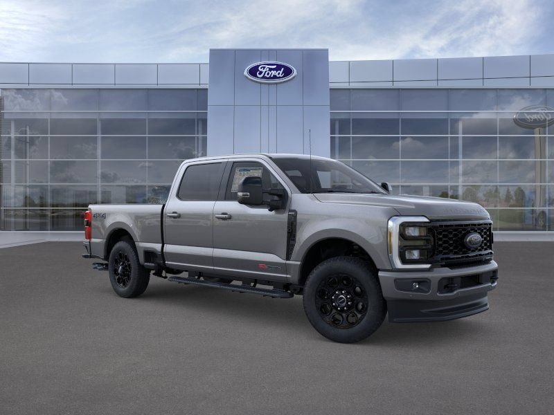 New 2026 Ford F250 Lariat w/ Black Appearance Package