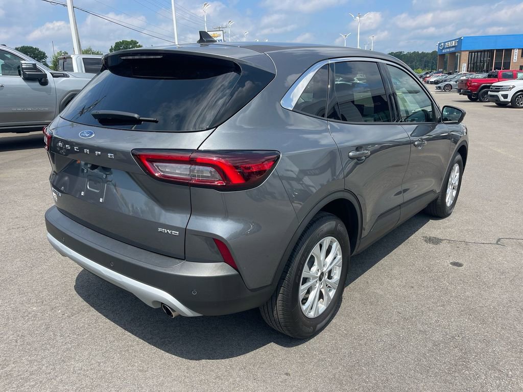 Used 2023 Ford Escape Active w/ Tech Pack #2 image 5