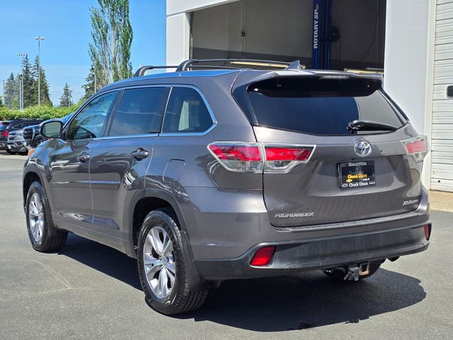 Used 2015 Toyota Highlander XLE AWD/4WD image 3