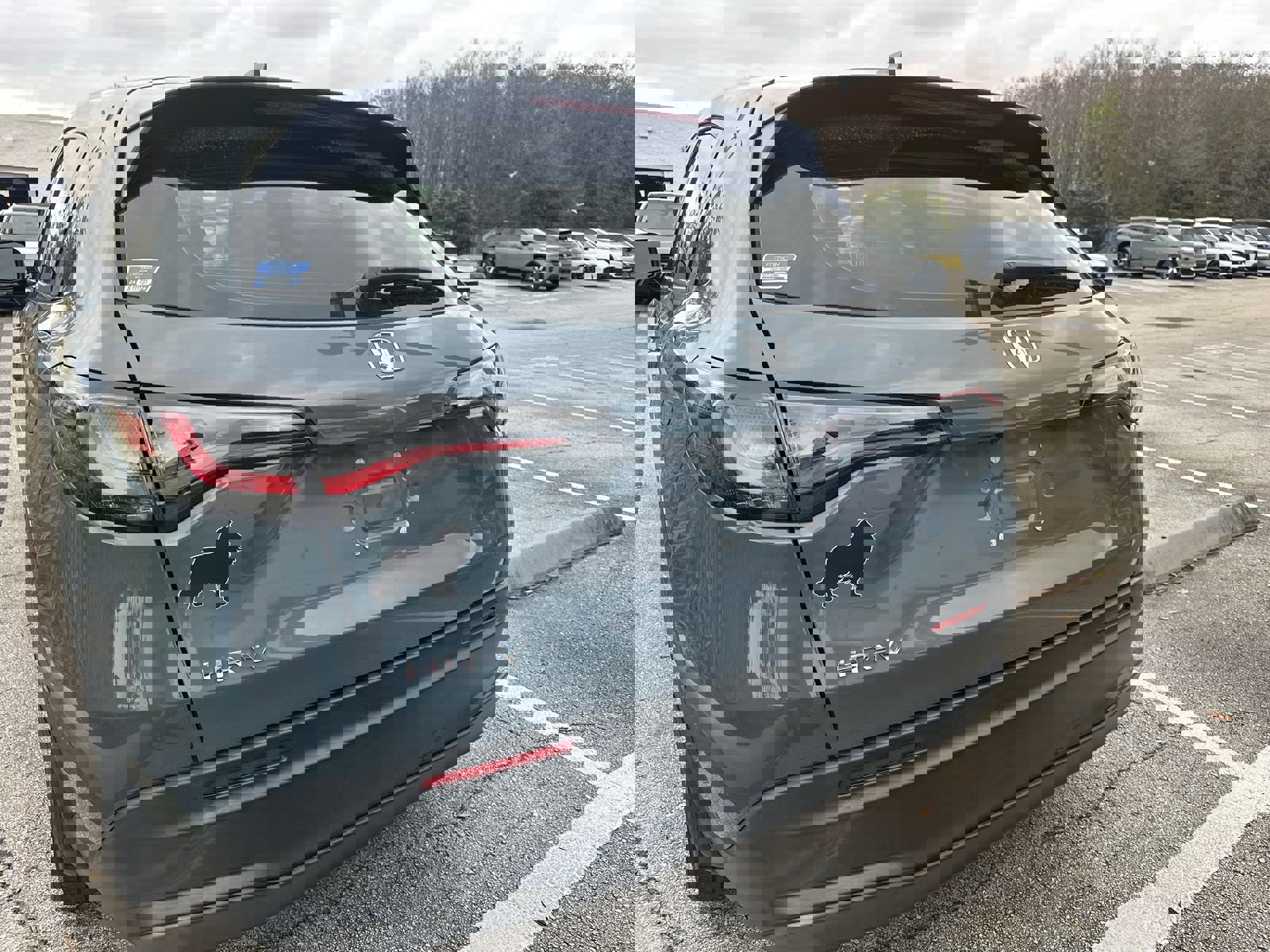 Used 2023 Honda HR-V LX image 4