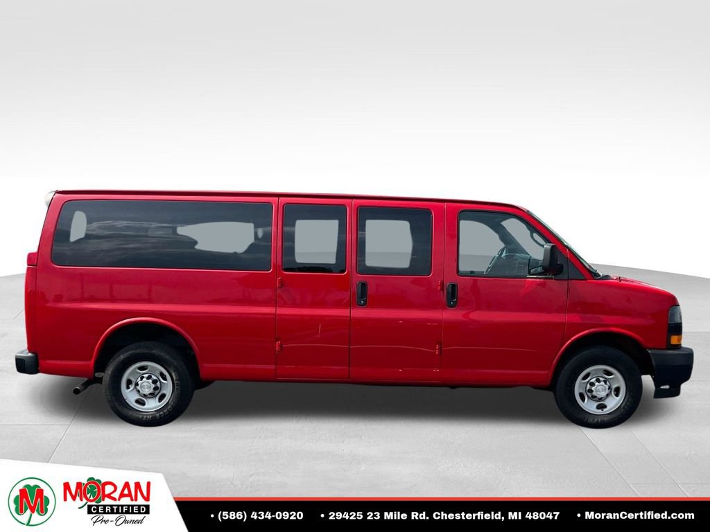 Used 2019 Chevrolet Express 3500 LS RWD image 6