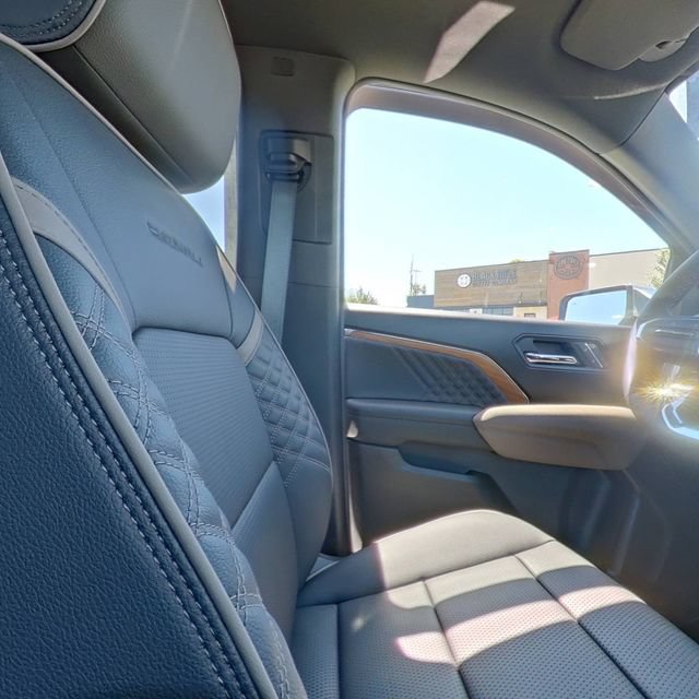New 2026 GMC Canyon Denali AWD/4WD image 33