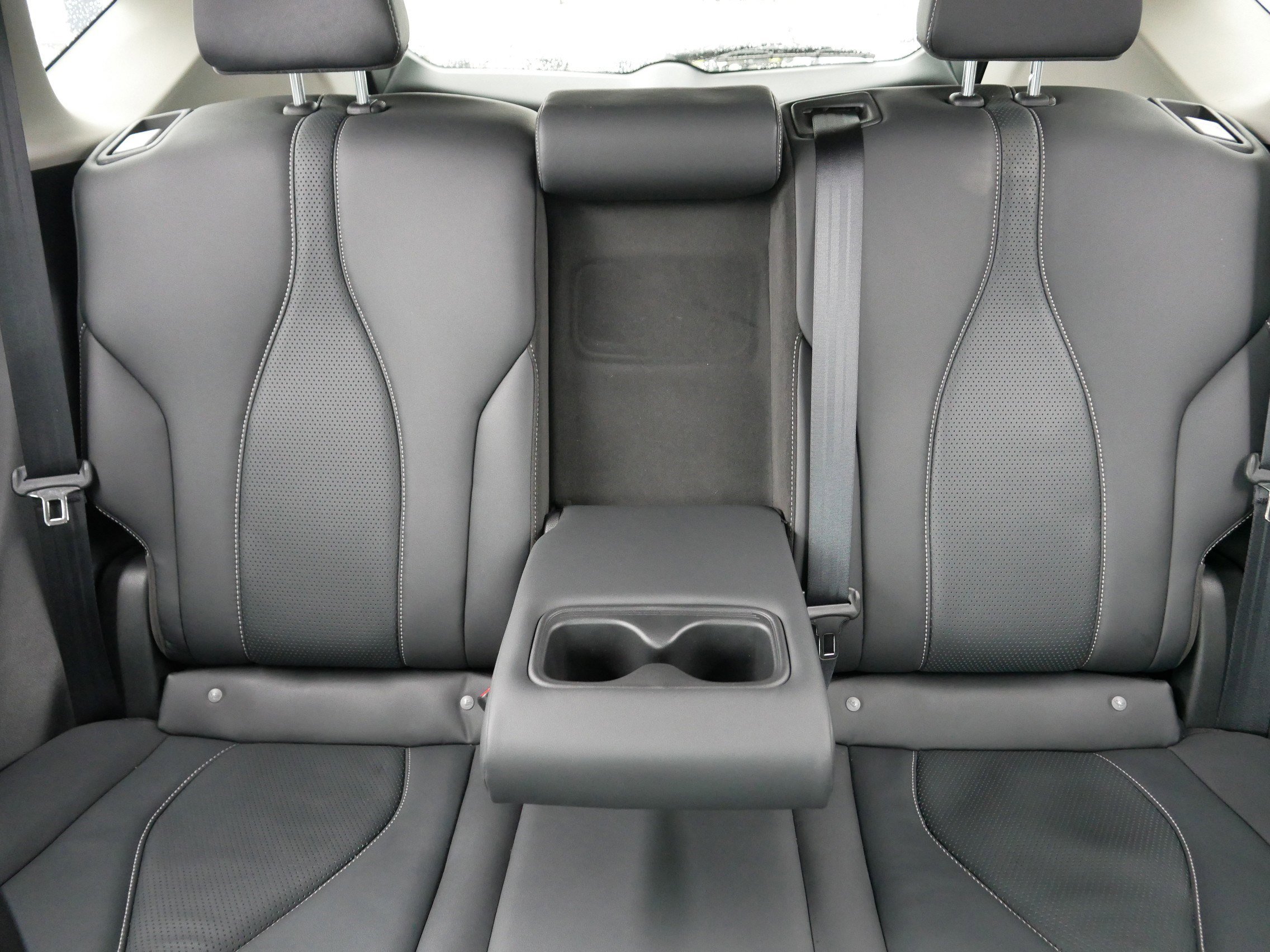 Certified 2025 Acura RDX SH-AWD w/ Technology Package image 13