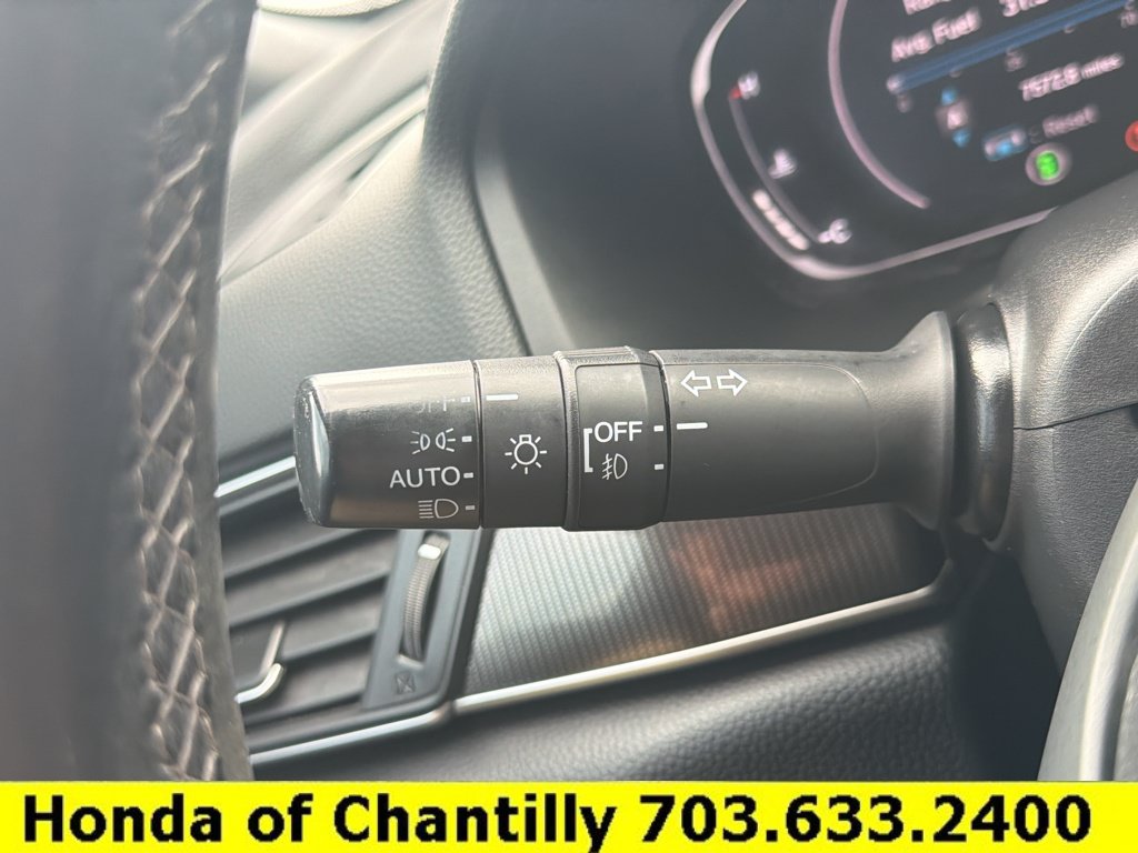 Used 2018 Honda Accord Sport image 10