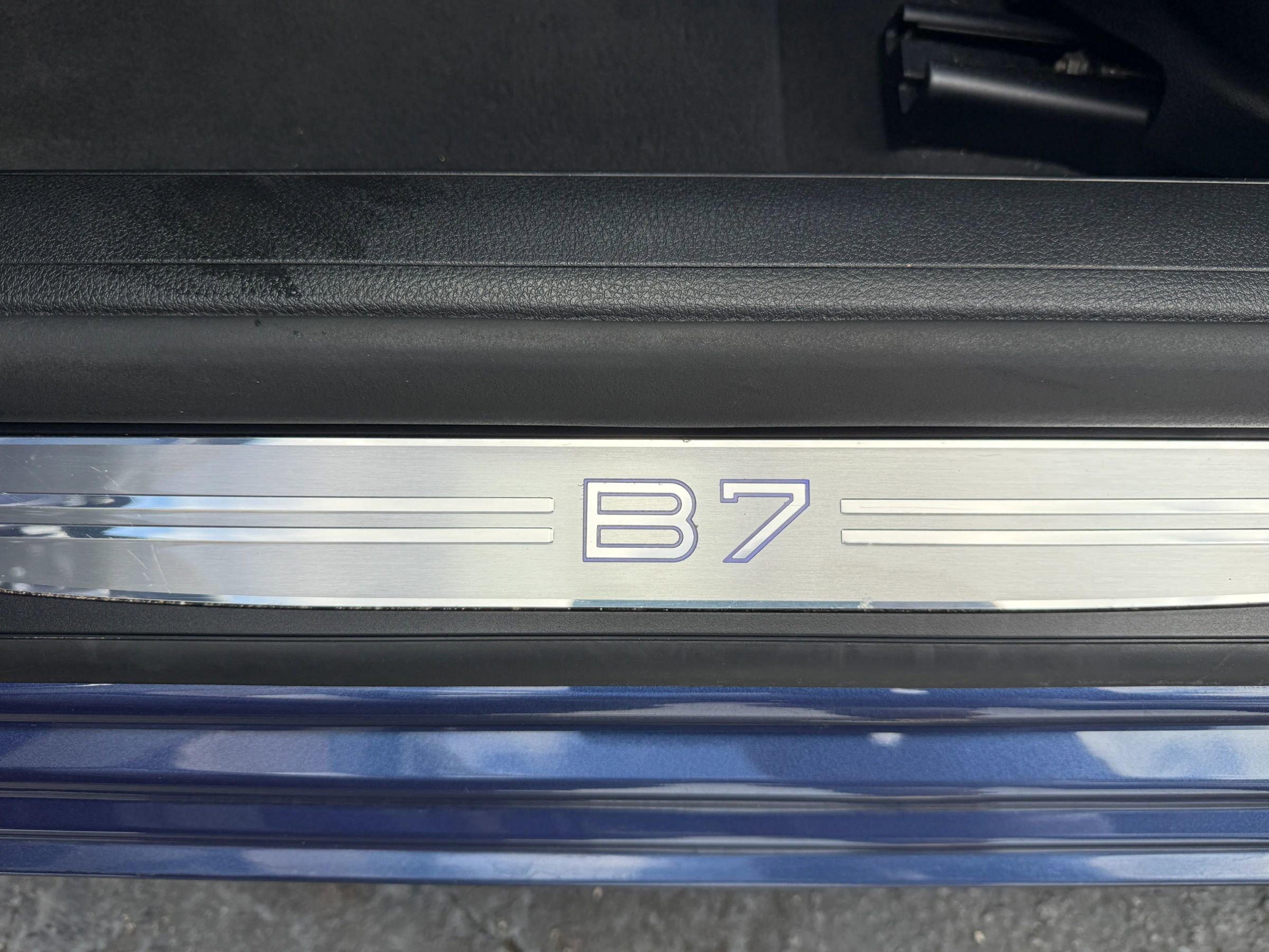 Used 2013 BMW ALPINA B7 xDrive image 13