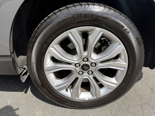 Used 2024 Ford Edge Titanium AWD/4WD image 39