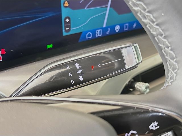 Used 2026 Cadillac Vistiq Sport w/ LPO, Floor Liner Package image 20