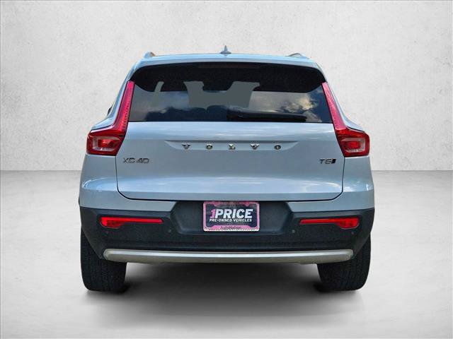 Used 2020 Volvo XC40 T5 Momentum AWD/4WD image 7