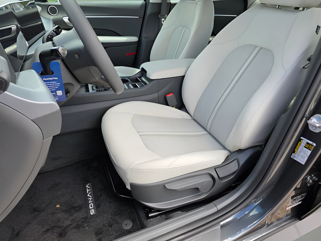 New 2026 Hyundai Sonata SE FWD image 13
