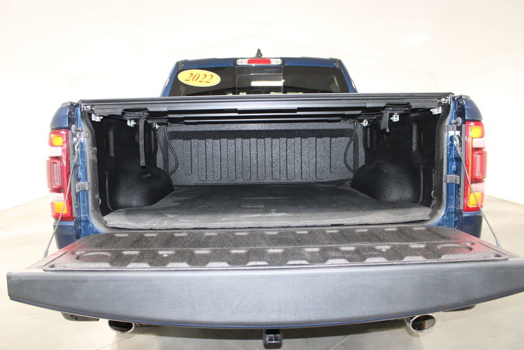 Used 2022 RAM 1500 Limited w/ Body-Colour Bumper Group AWD/4WD image 17
