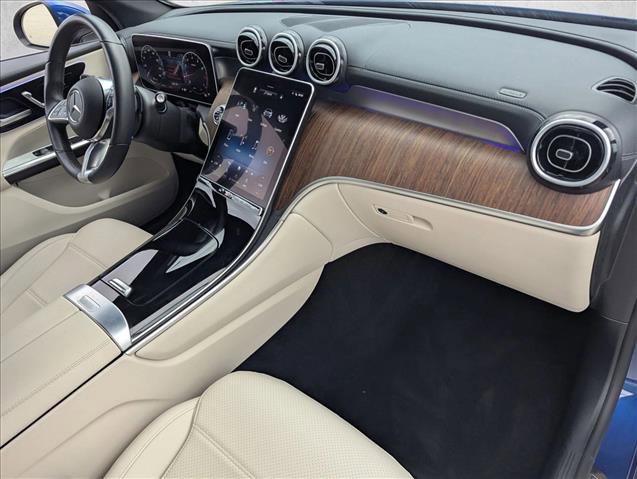Used 2023 Mercedes-Benz GLC 300 image 21