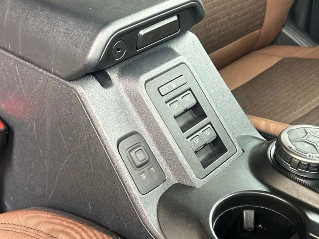 Used 2022 Ford Bronco Outer Banks AWD/4WD image 38