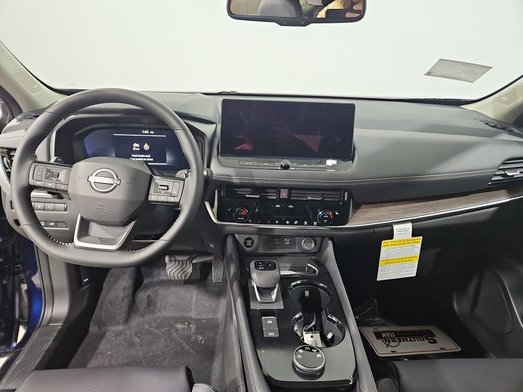 New 2026 Nissan Rogue Platinum image 13