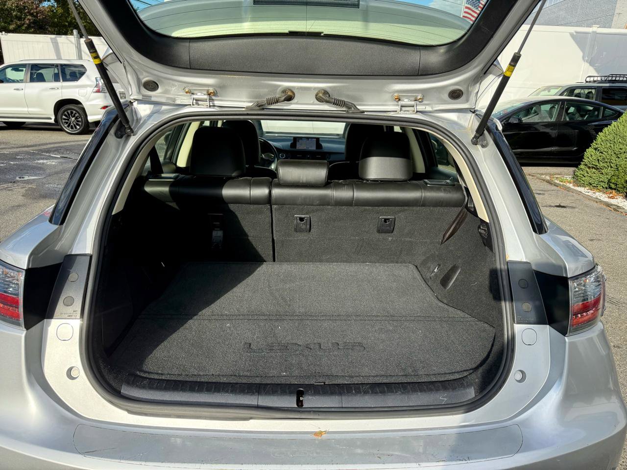 Used 2014 Lexus CT 200h FWD image 20
