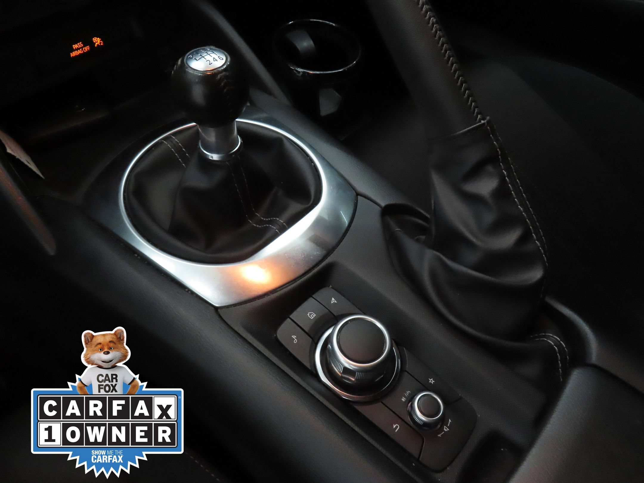 Used 2024 MAZDA MX-5 Miata Sport RWD image 16