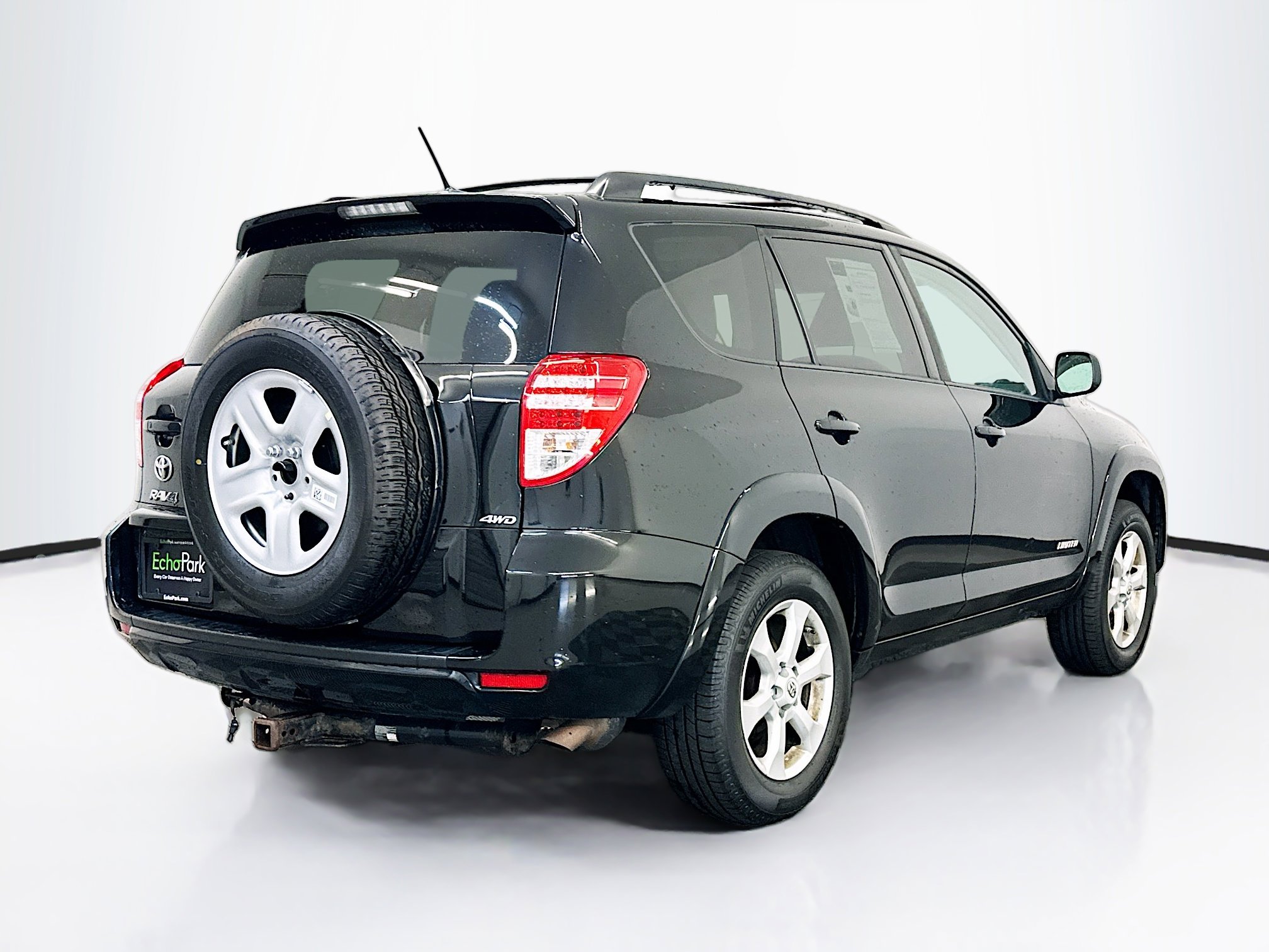 Used 2012 Toyota RAV4 Limited w/ Navigation Value Pkg AWD/4WD image 9