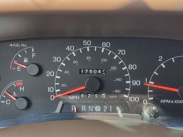 Used 1999 Ford F350 XLT image 12