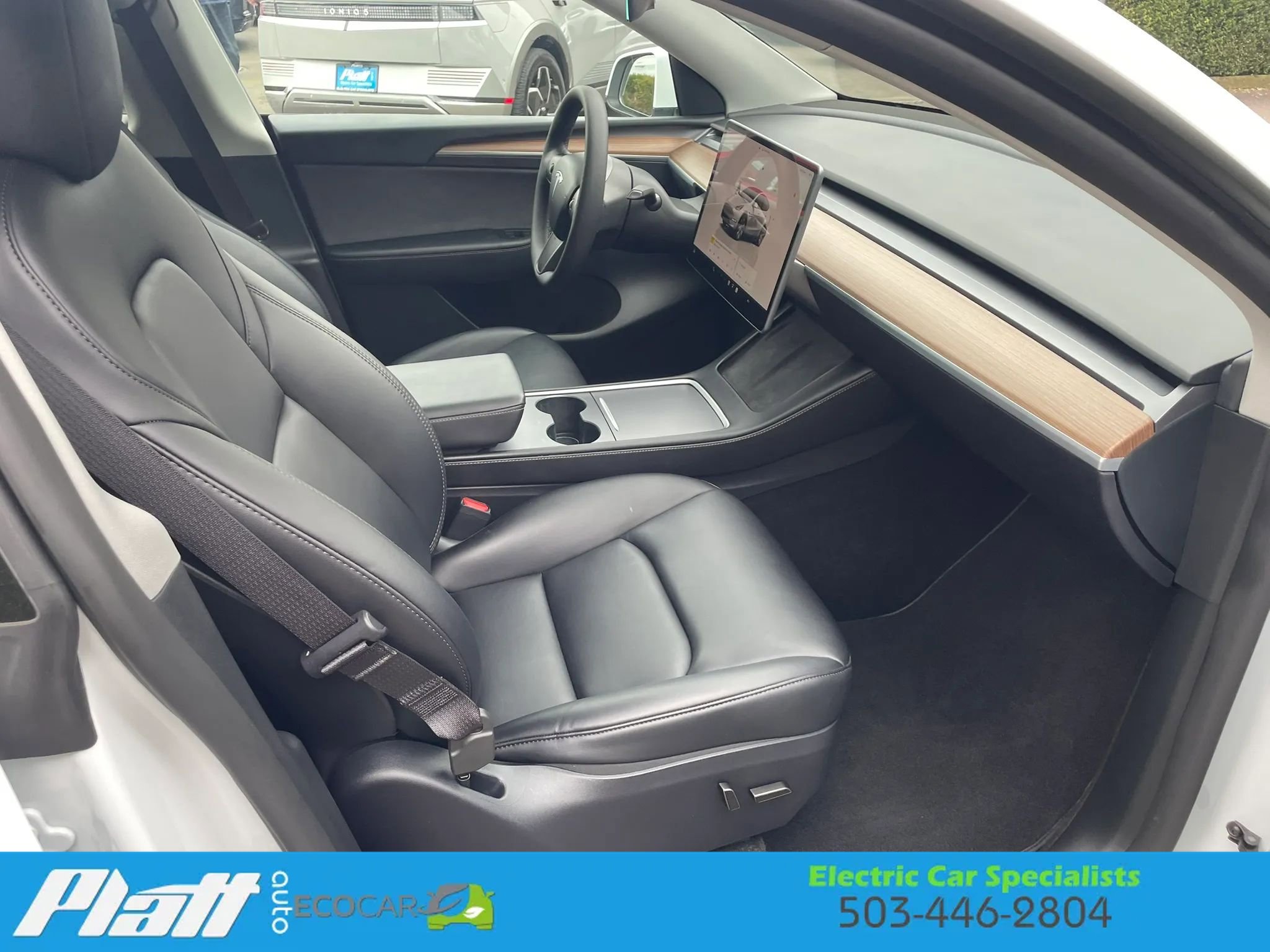 Used 2024 Tesla Model Y Long Range image 48