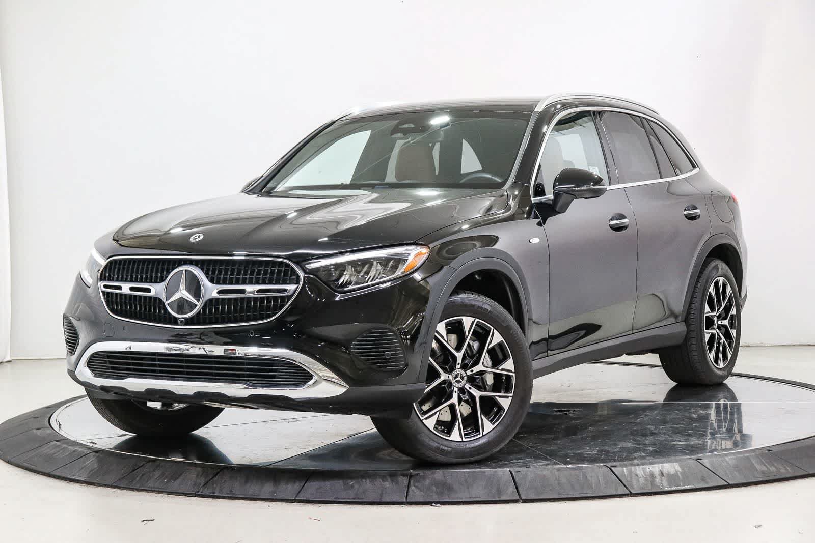 Used 2025 Mercedes-Benz GLC 350e 4MATIC video 1