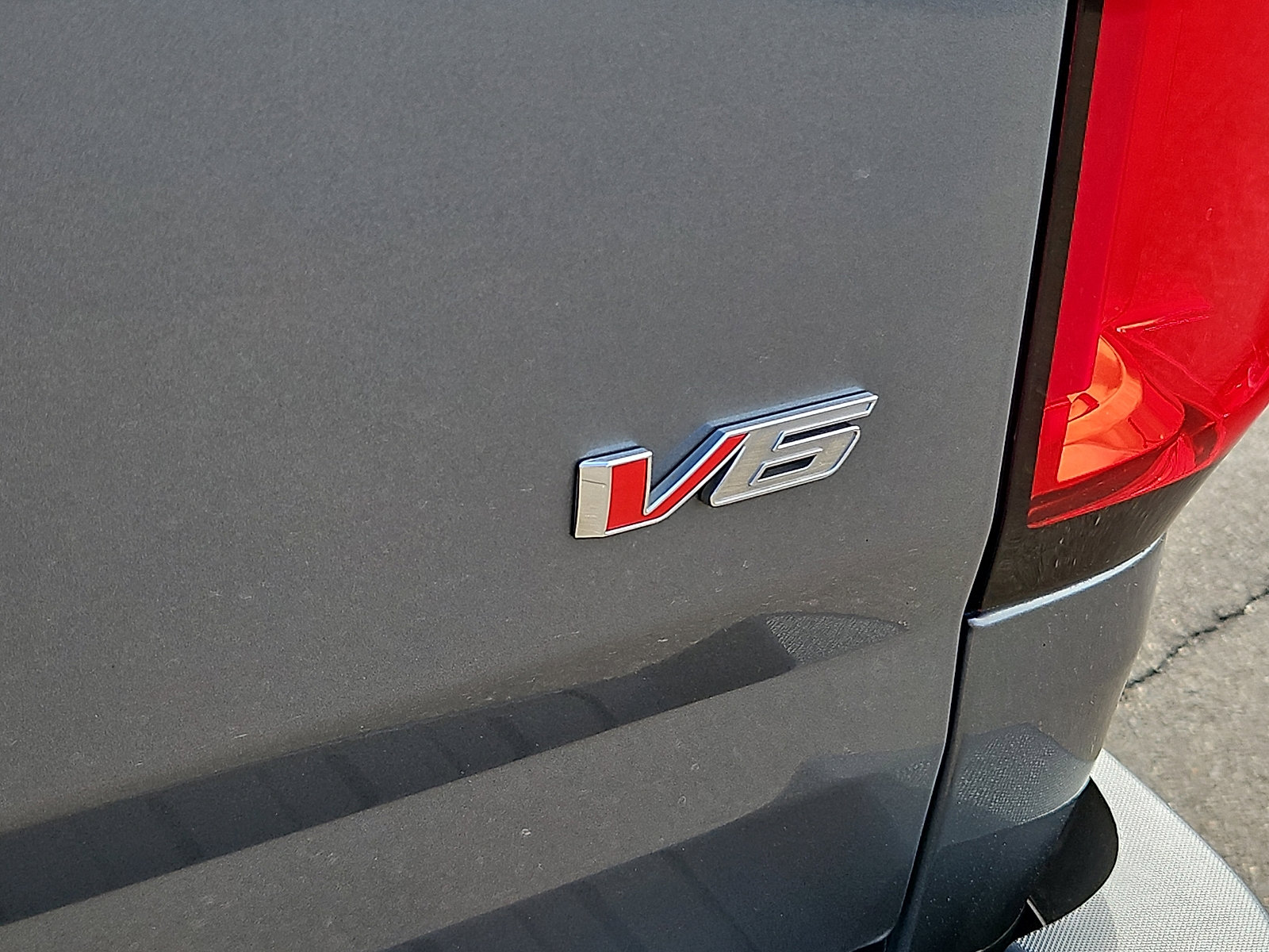 Used 2022 Chevrolet Colorado Z71 image 30