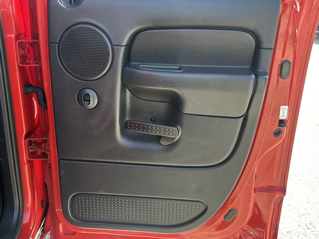 Used 2003 Dodge Ram 3500 Truck SLT image 17