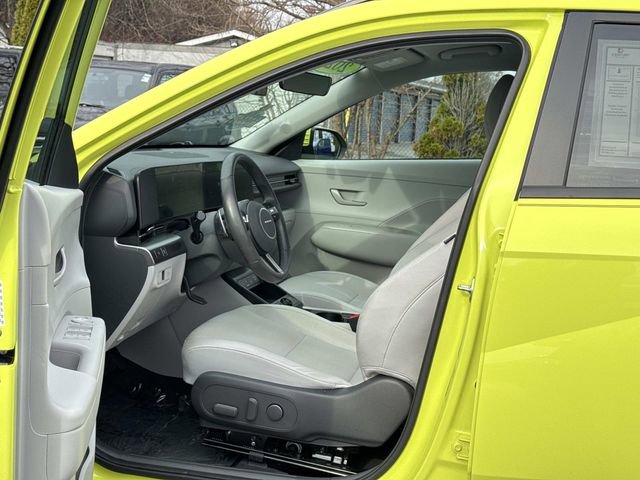 Used 2024 Hyundai Kona SEL image 17