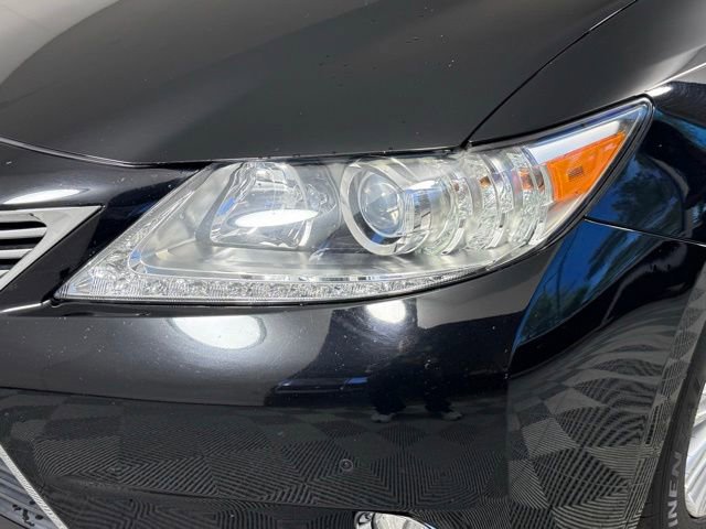 Used 2014 Lexus ES 350 w/ Luxury Package FWD image 12