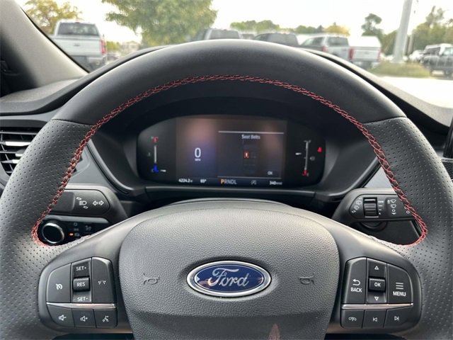 New 2025 Ford Escape ST-Line w/ Cold Weather Package image 21