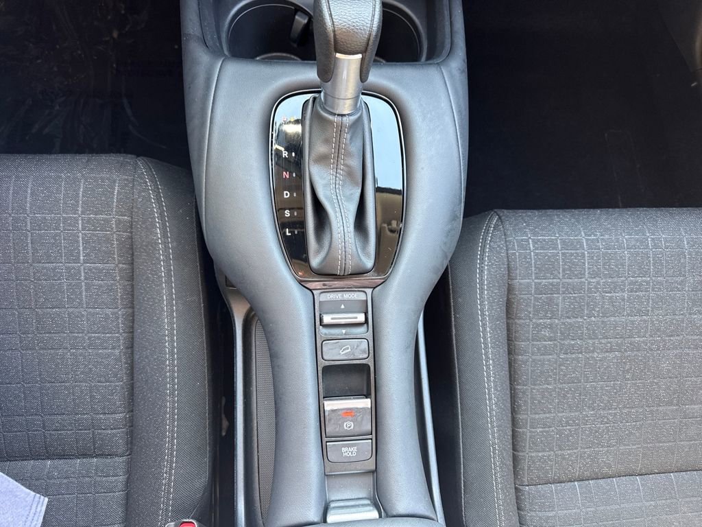 Certified 2026 Honda HR-V LX image 18