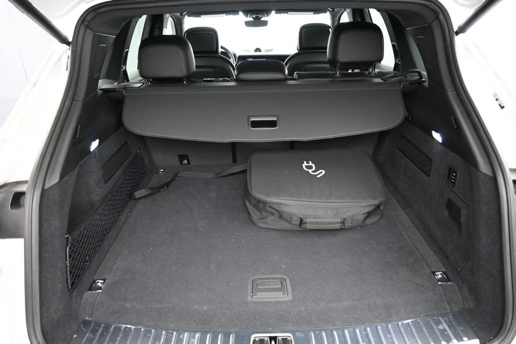 Certified 2025 Porsche Cayenne S AWD/4WD image 24