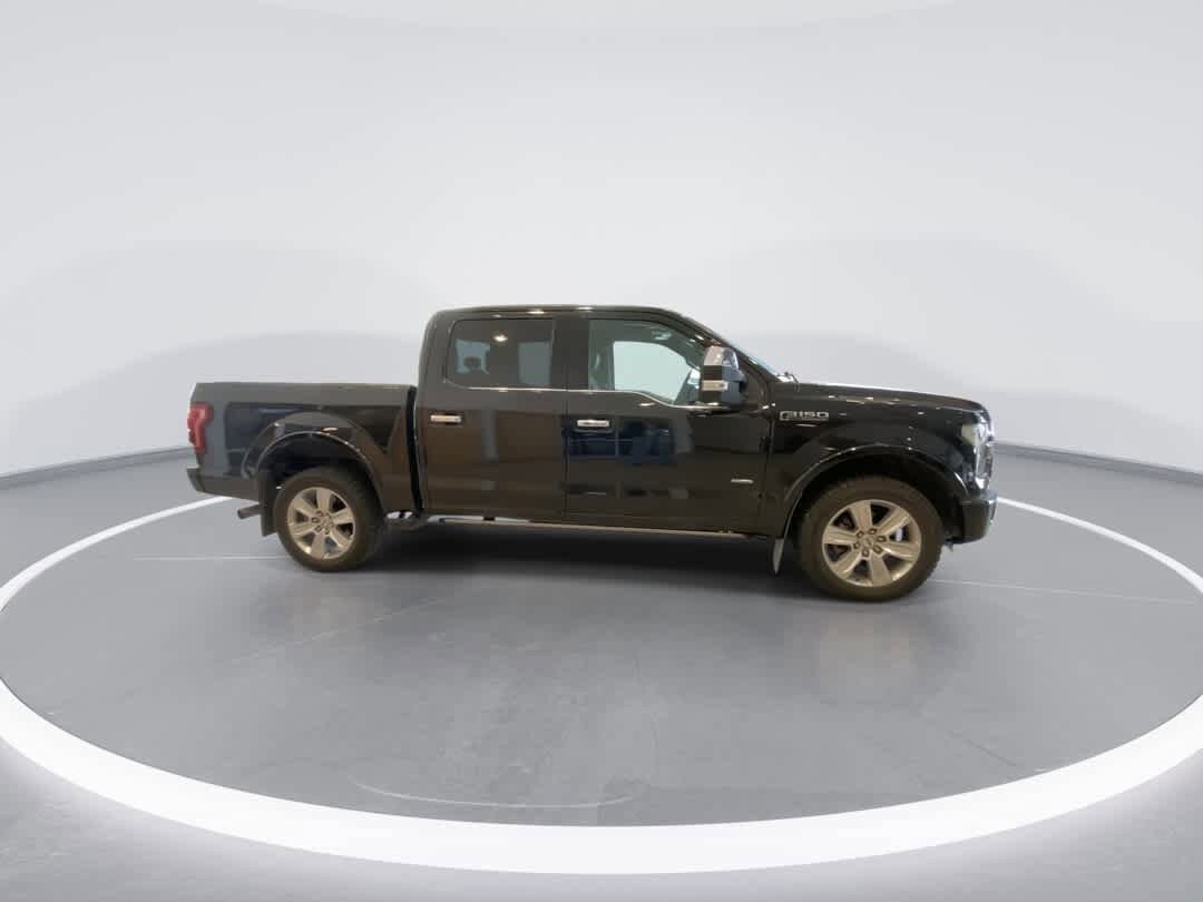 Used 2015 Ford F150 Platinum w/ Equipment Group 701A Luxury AWD/4WD image 9