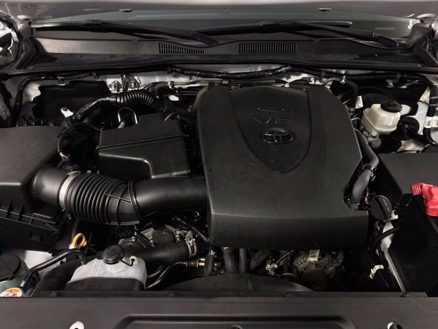 Used 2020 Toyota Tacoma TRD Sport AWD/4WD image 14