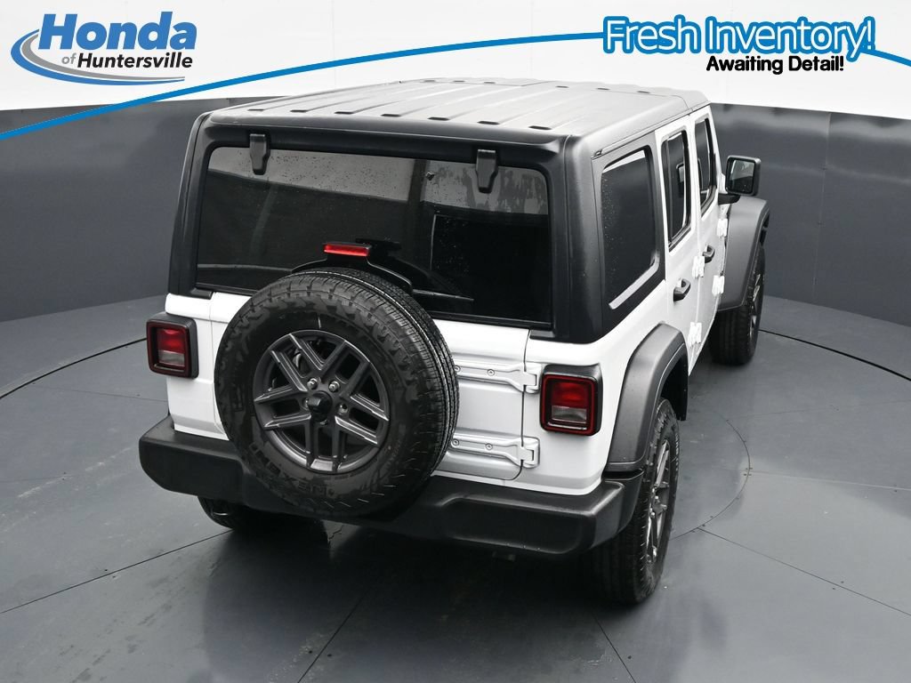 Used 2025 Jeep Wrangler Unlimited Sport AWD/4WD image 22