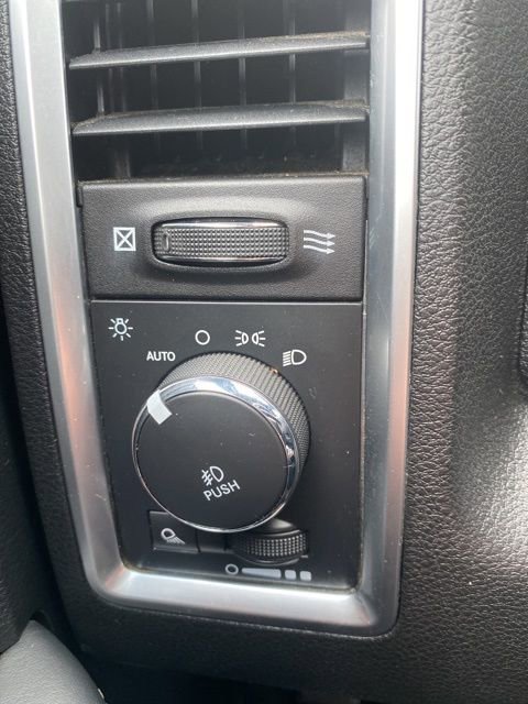 Used 2017 RAM 1500 Limited AWD/4WD image 24