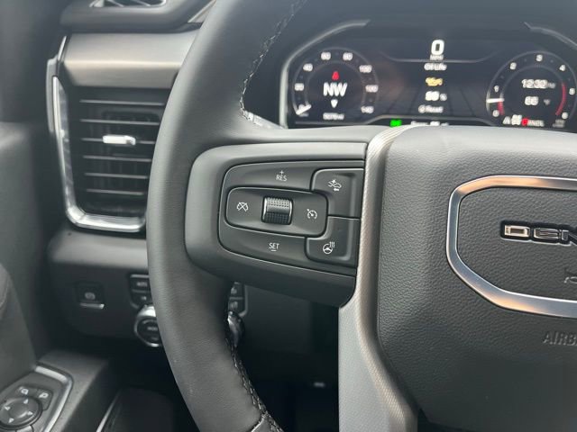 Used 2025 GMC Sierra 2500 Denali w/ Denali Reserve Package image 17