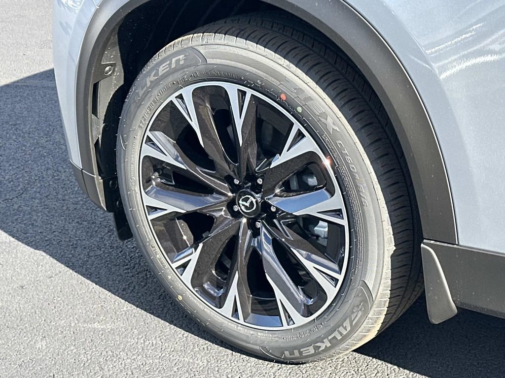 New 2025 MAZDA CX-90 Plug-In Hybrid w/ Premium Plus image 29