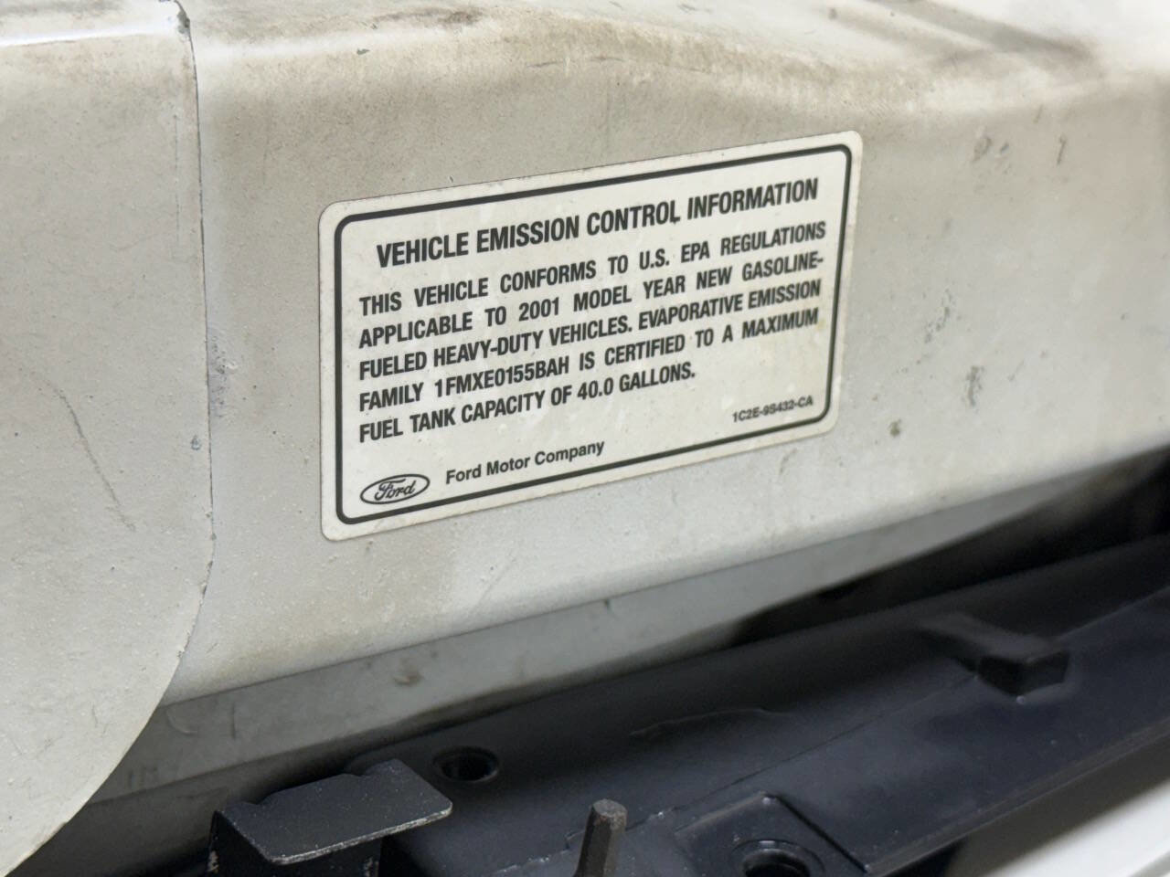 Used 2001 Ford E-350 and Econoline 350 XLT image 73