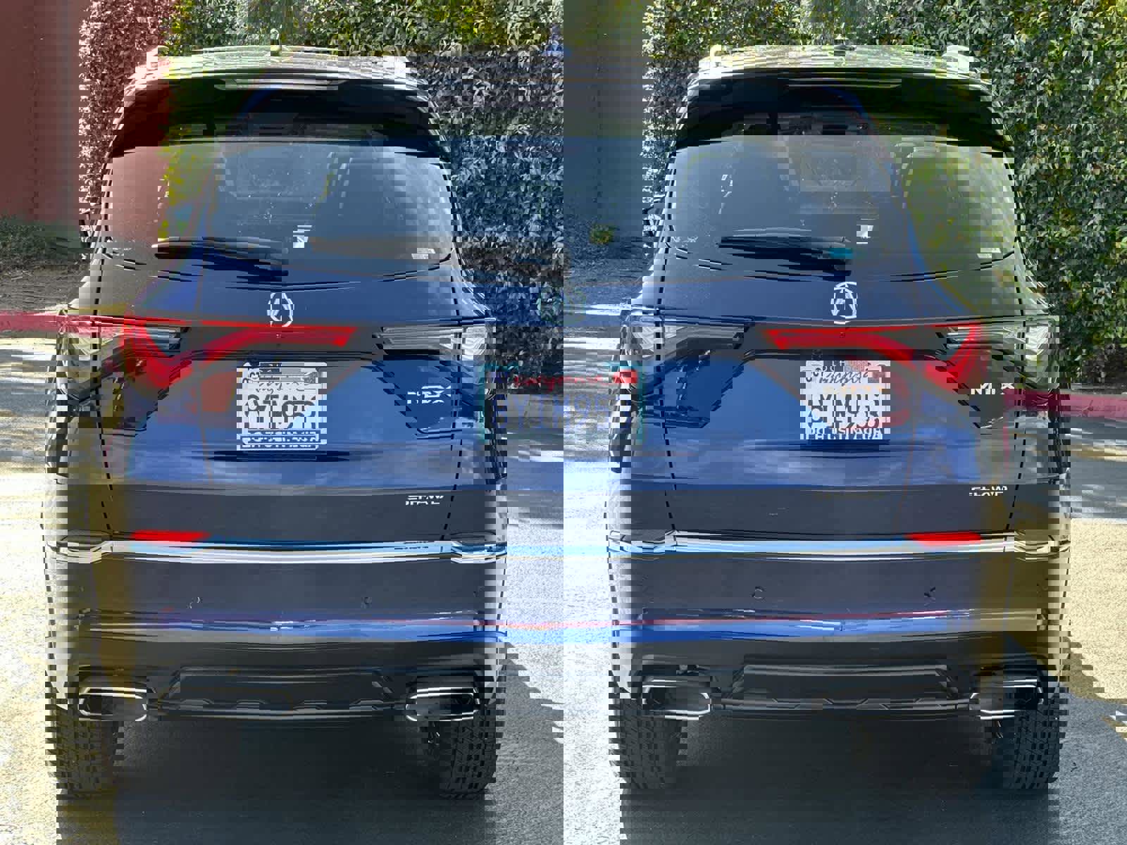 Certified 2022 Acura MDX SH-AWD w/ Advance Package image 5