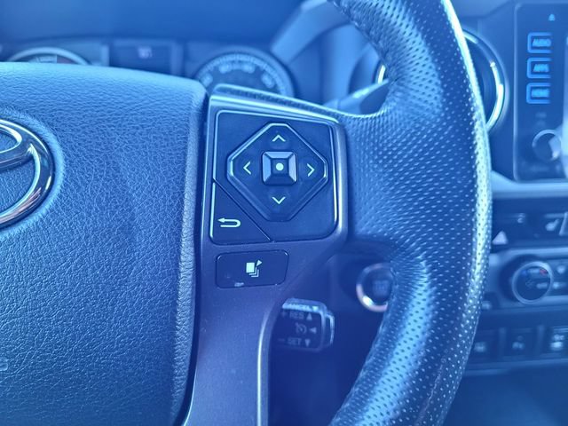 Used 2017 Toyota Tacoma TRD Pro AWD/4WD image 23