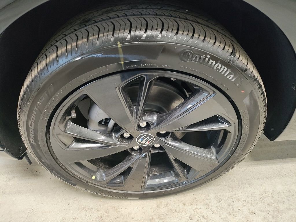 New 2026 Buick Envision Sport Touring image 19