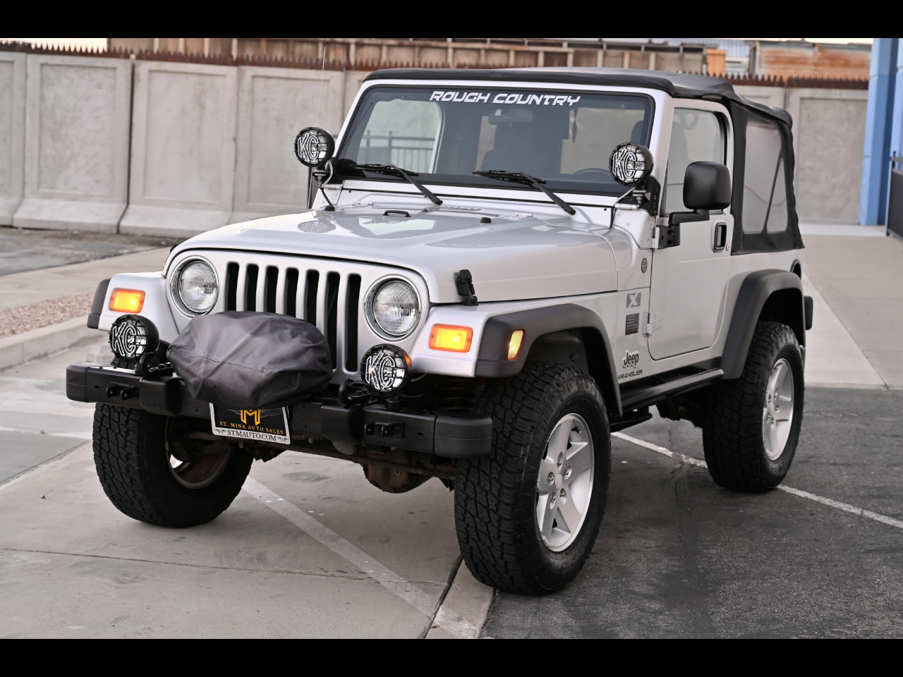 Used 2004 Jeep Wrangler X w/ Full Face Tire & Wheel Group AWD/4WD image 1