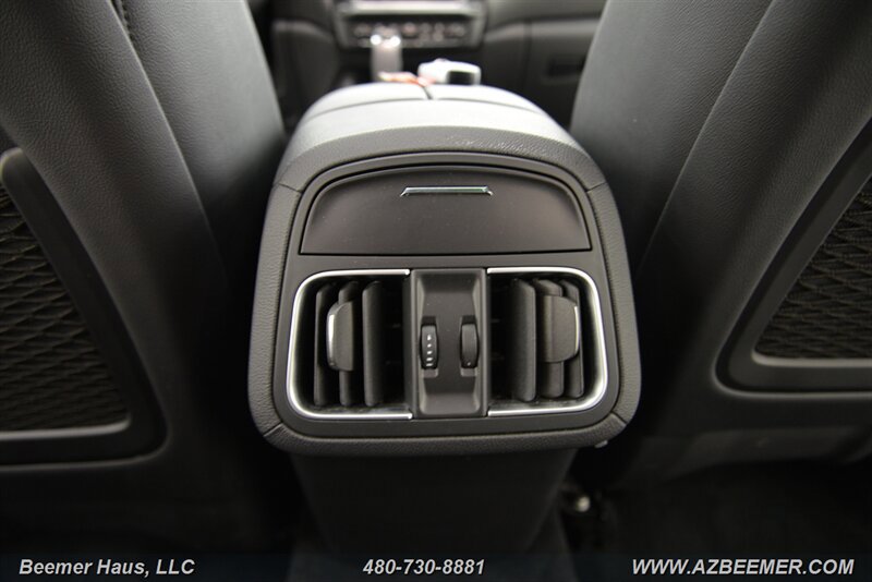 Used 2021 Maserati Levante image 24