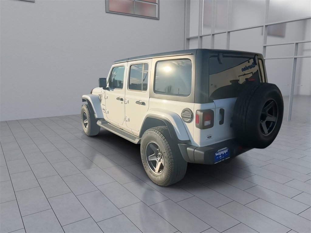 Used 2021 Jeep Wrangler Unlimited Sahara image 7