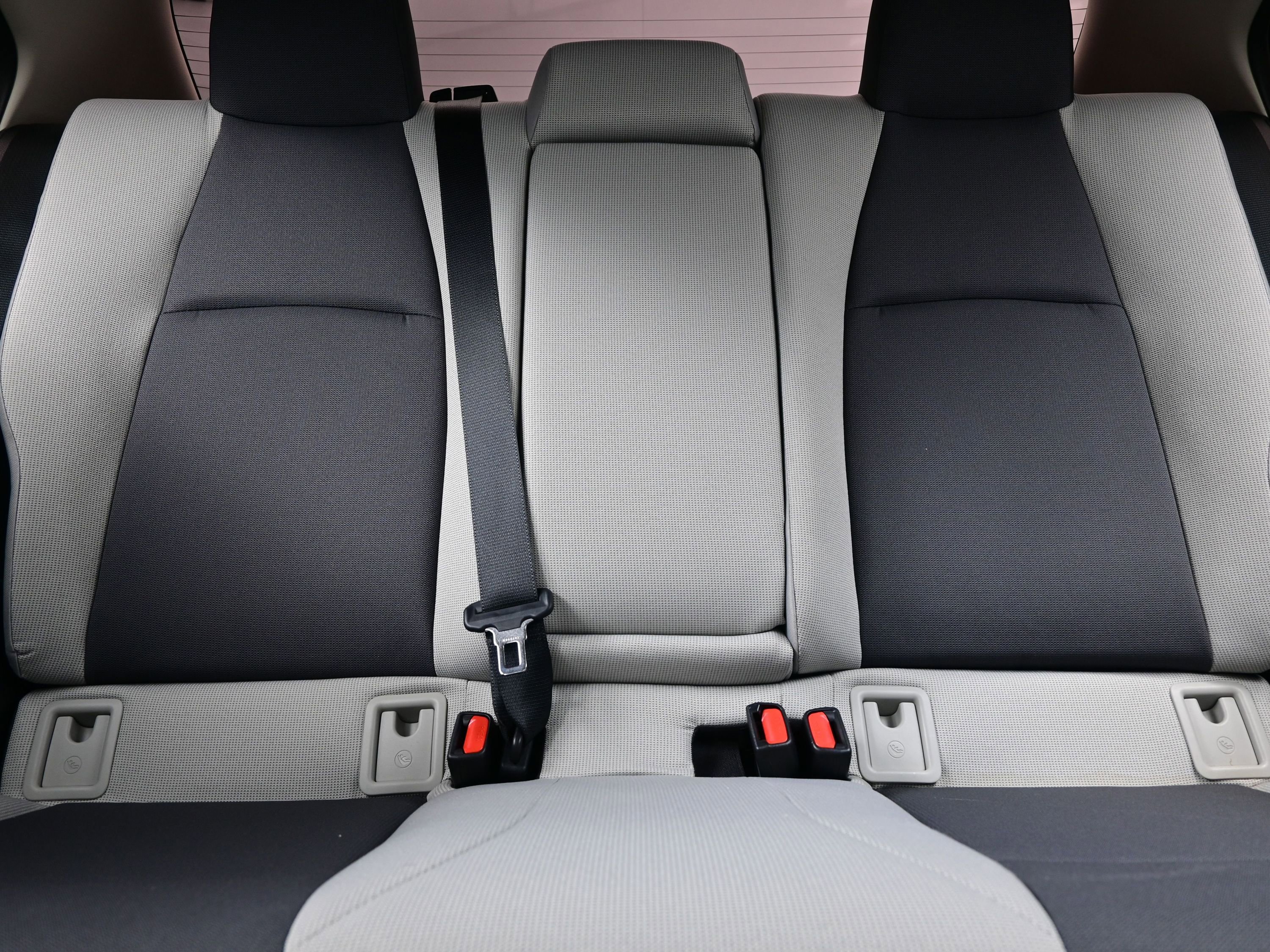 Used 2025 Toyota Corolla LE w/ LE Premium Package image 15