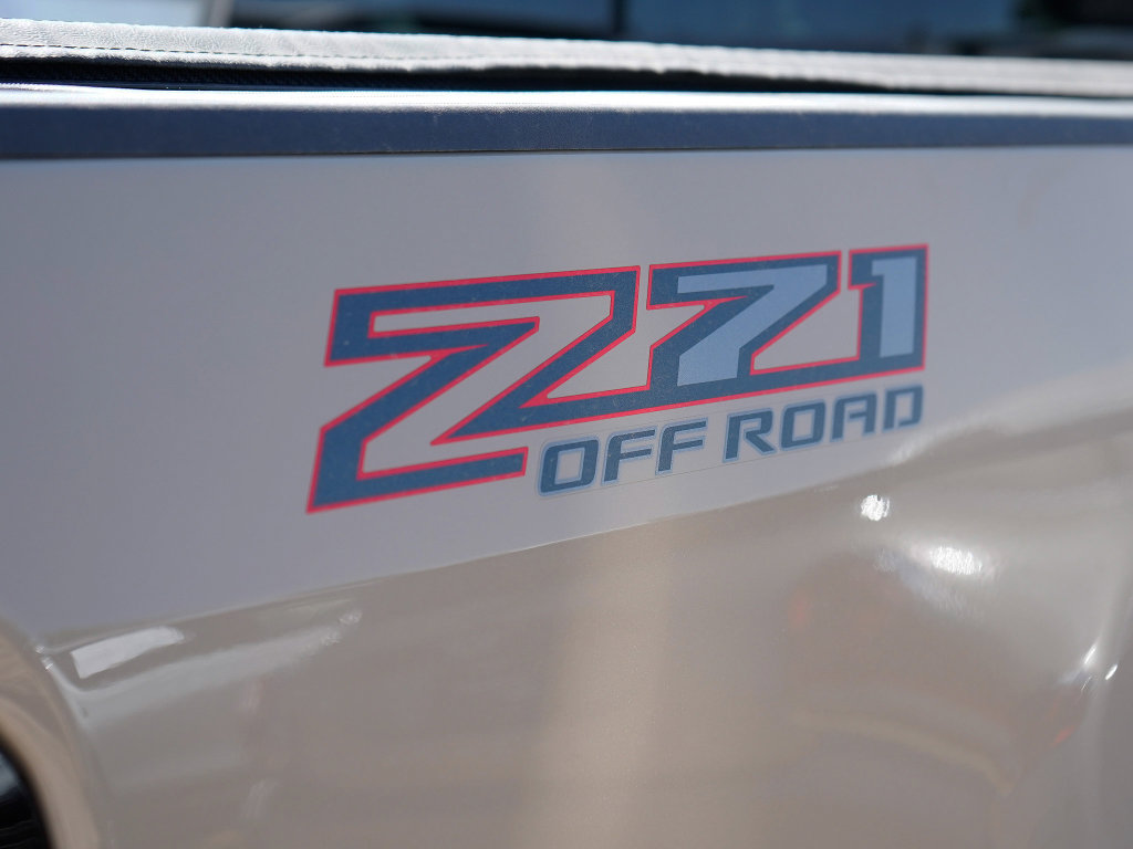 Used 2022 Chevrolet Colorado Z71 image 12